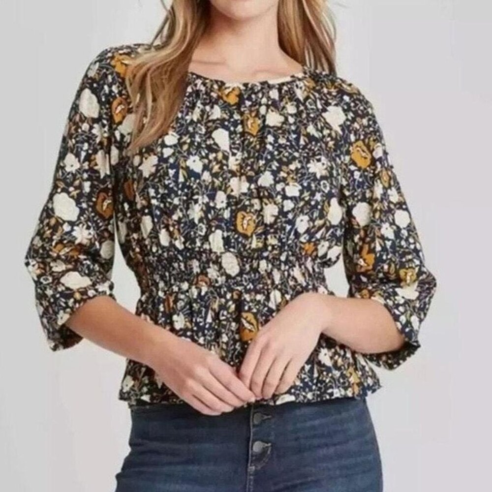 Universal Thread Target Navy Floral Print Women's Blouse Top Size Large NWT